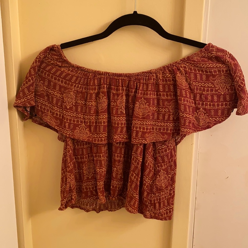 Maroon cropped blouse